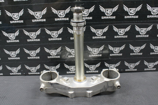 1997 SUZUKI 96 - 98 RM125 RM250 OEM FRONT FORKS CLAMP LOWER TRIPLE TREE STEM - hggarage