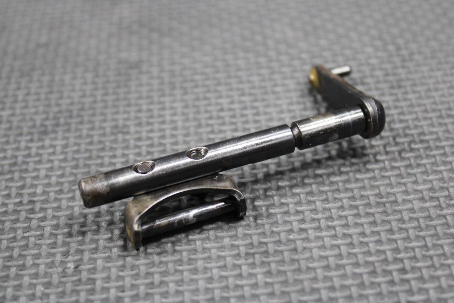 1996 95 - 97 KAWASAKI KX125 OEM POWERVALVE LINKAGE GOVERNOR SHAFT LEVER ACTUATOR - hggarage