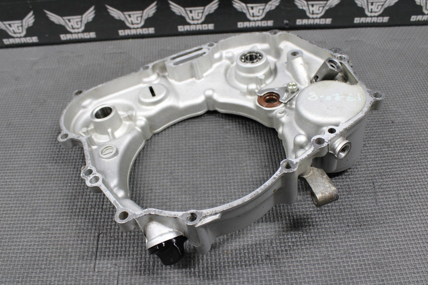 2009 KAWASAKI 09 - 14 KLX250 KLX250SF OEM RIGHT CASE INNER CLUTCH COVER 14032 - 0005 - hggarage