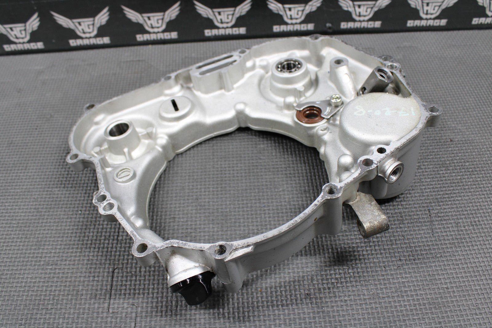 2009 KAWASAKI 09 - 14 KLX250 KLX250SF OEM RIGHT CASE INNER CLUTCH COVER 14032 - 0005 - hggarage