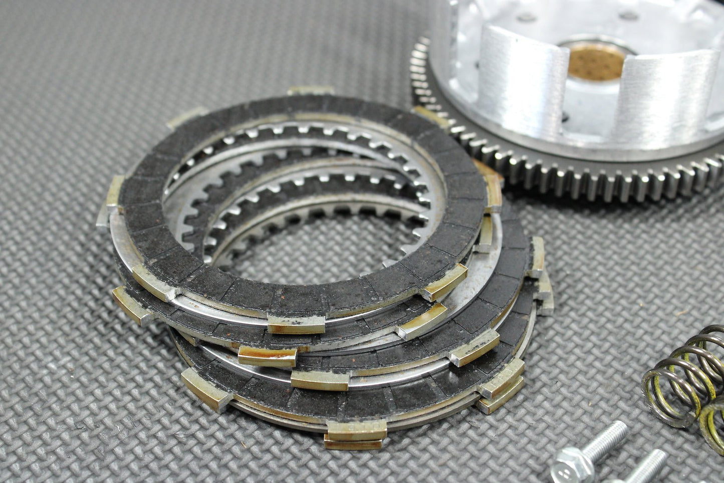 1998 Kawasaki KX60 90 - 03 OEM Complete Clutch W Plates Basket Hub 13087 - 10 - hggarage