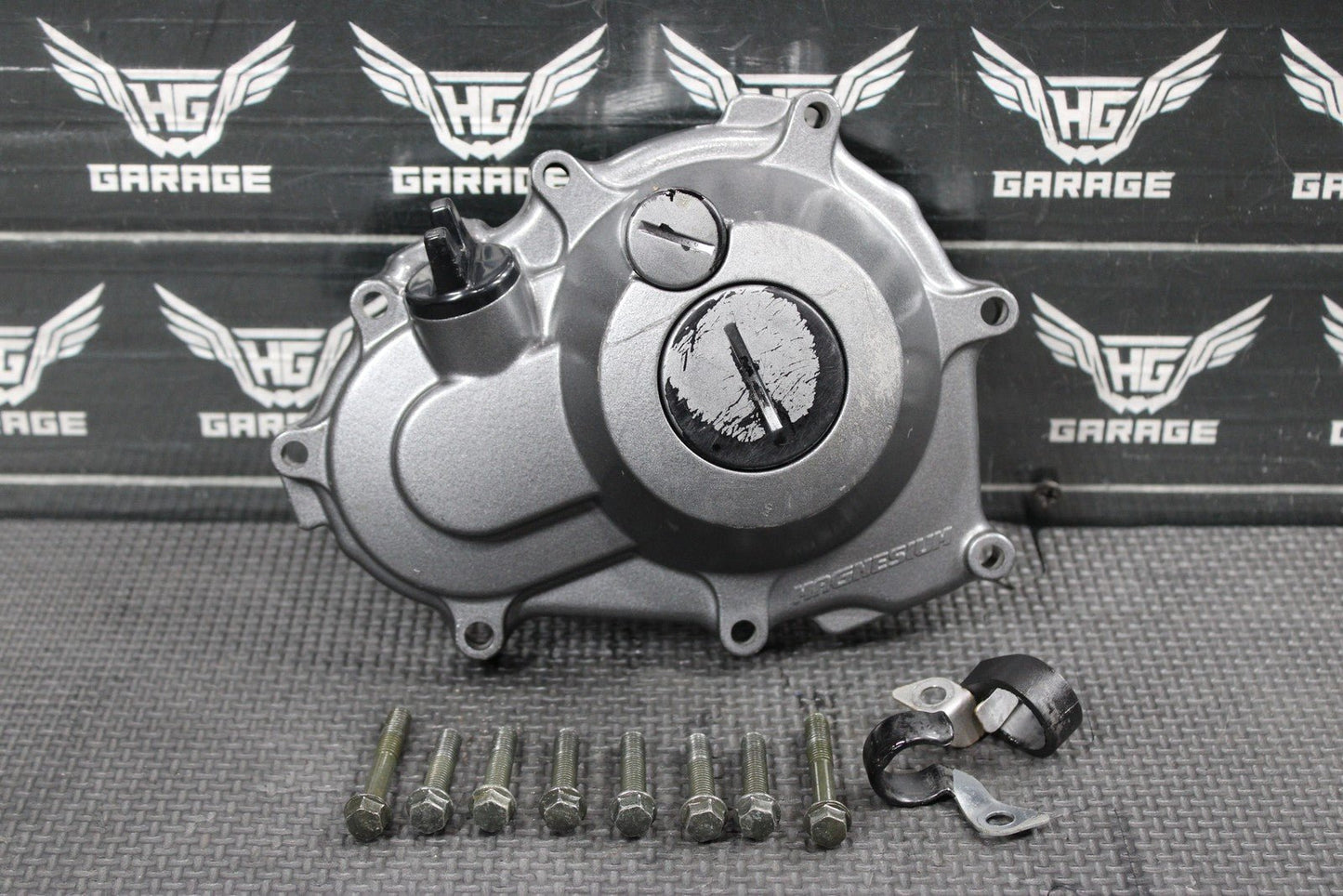 2005 YAMAHA YZ450F 03 - 05 OEM LEFT SIDE ENGINE STATOR GENERATOR MAGNETO COVER - hggarage