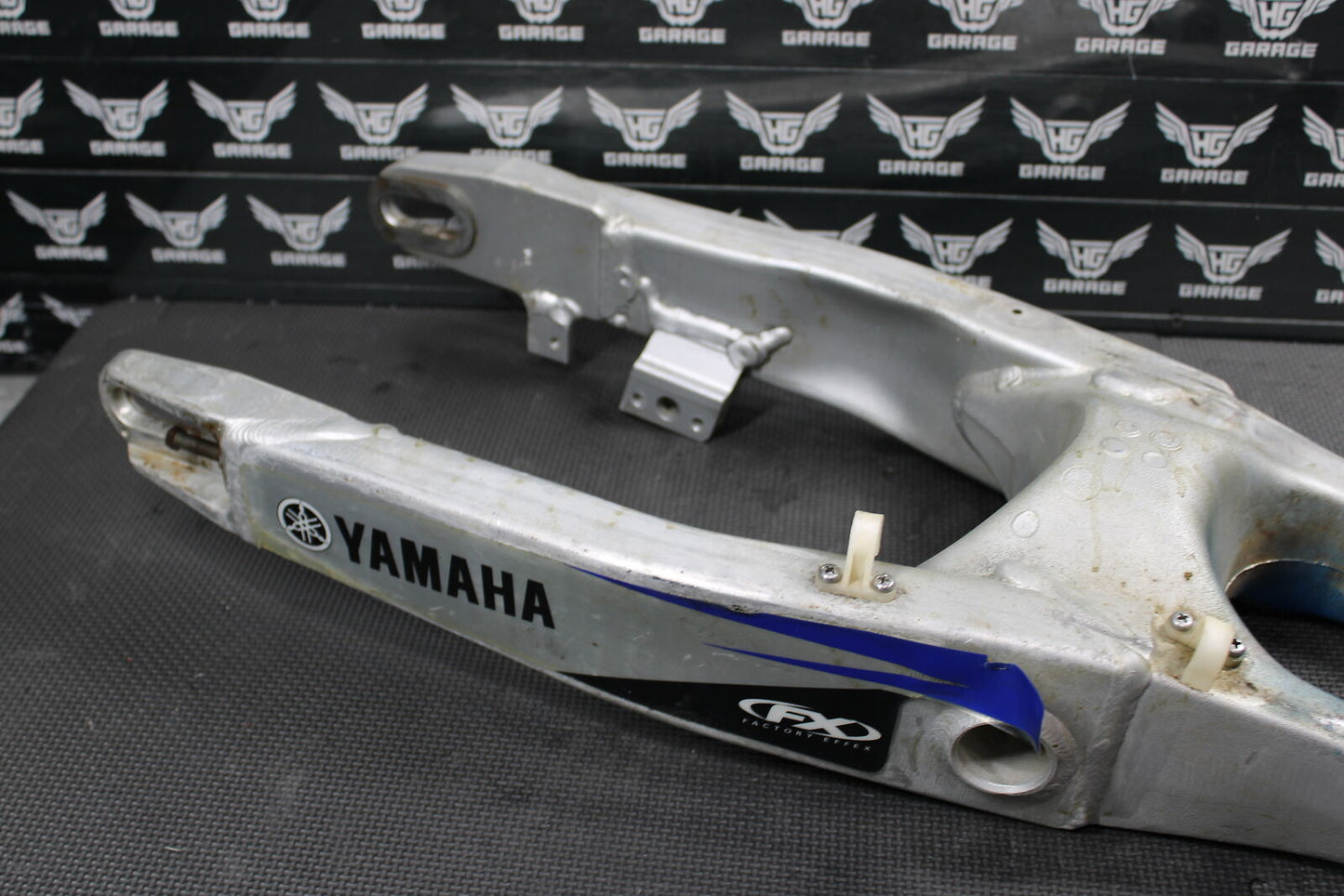 1998 YAMAHA WR400F YZ400F OEM SWINGARM SWING ARM SUSPENSION