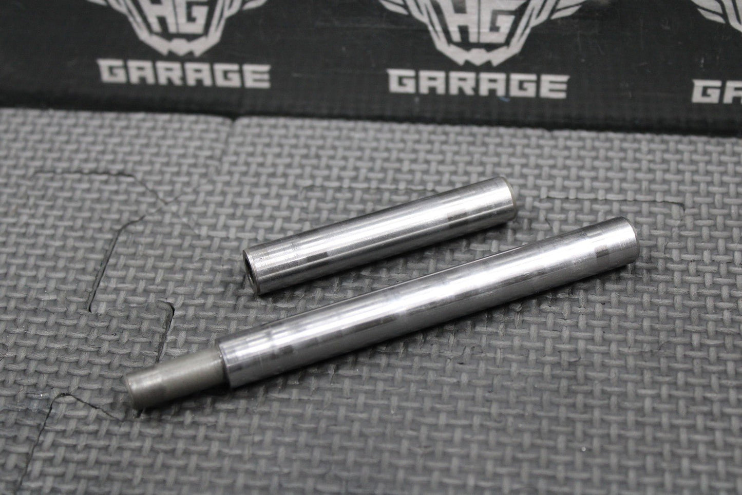 1987 85 - 04 HONDA CR125R OEM TRANSMISSION GEAR SHIFT FORK SHAFTS 24265 - KA3 - 760 - hggarage