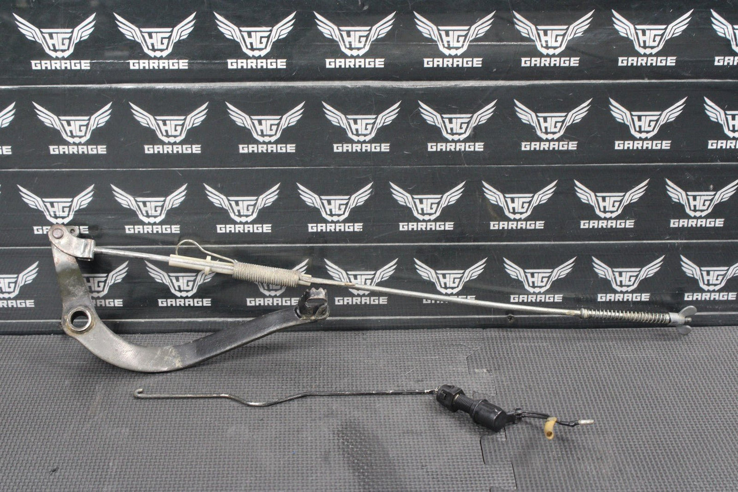 1987 YAMAHA TW200 OEM RIGHT REARSET BRAKE FOOT PEDAL W/SENSOR 2JX - 27211 - 00 - 90 - hggarage
