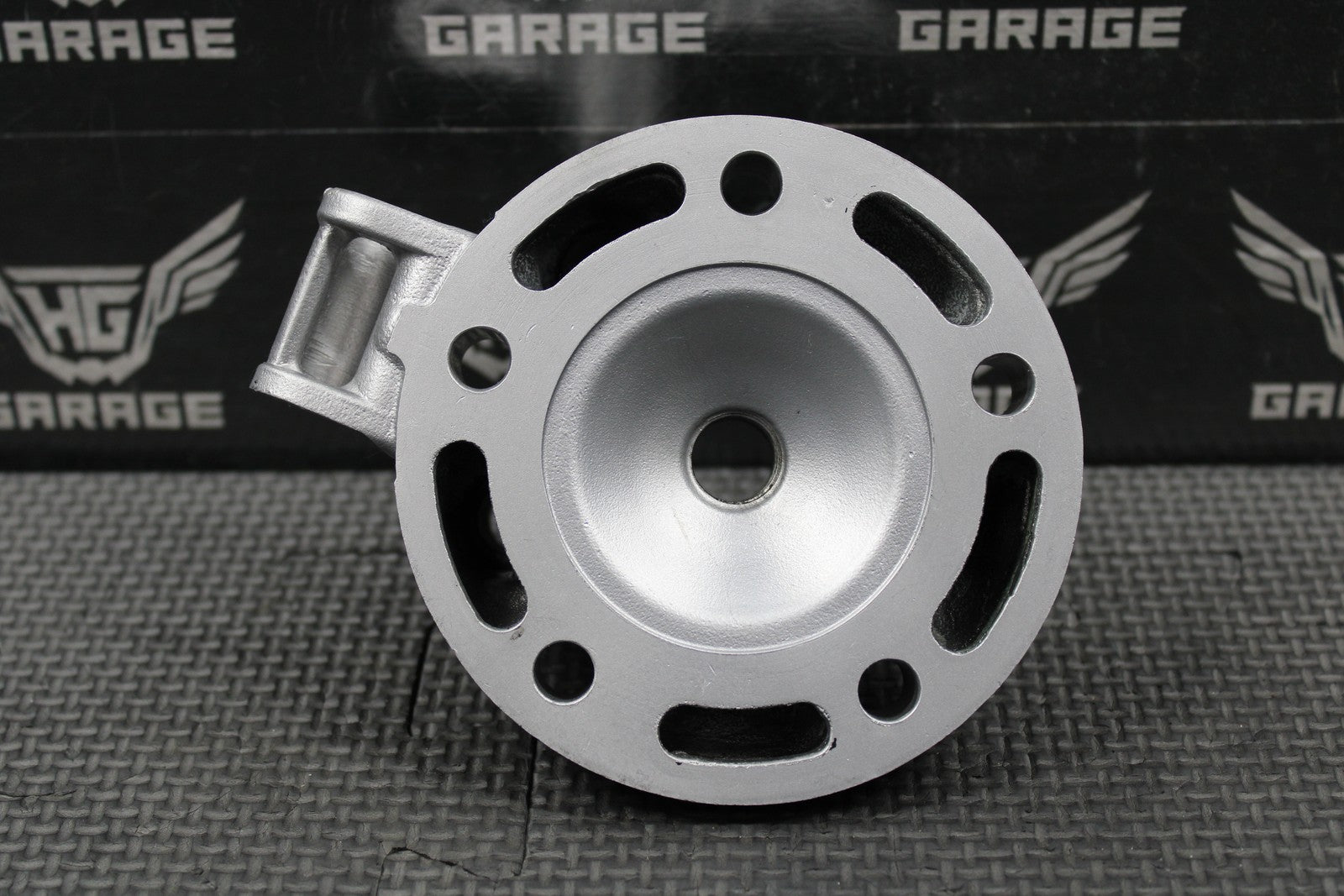 1988 HONDA CR125R OEM ENGINE MOTOR CYLINDER HEAD COVER DOME 12200 - KS6 - 830 NICE! - hggarage
