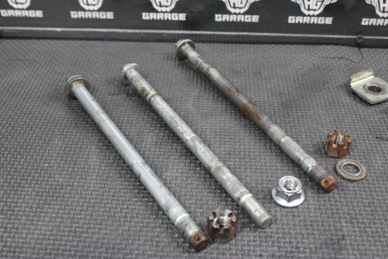 2004 KAWASAKI KX65 00 - 22 OEM FRONT REAR AXLE BACK WHEEL RIM SWINGARM PIVOT BOLTS - hggarage