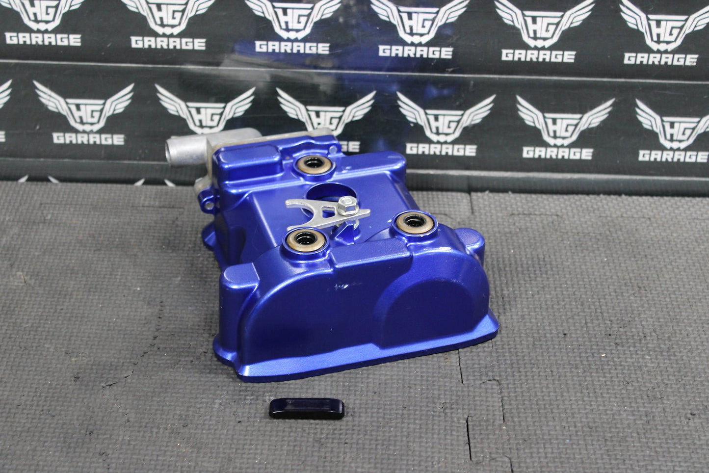 2022 YAMAHA YZ450FX OEM ENGINE MOTOR CYLINDER HEAD COVER VALVE COVER - hggarage