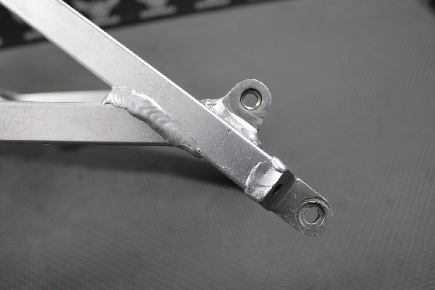 2000 2001 HONDA CR125R CR250R OEM REAR BACK SUB FRAME SUBFRAME 50200 - KZ3 - J30 - hggarage