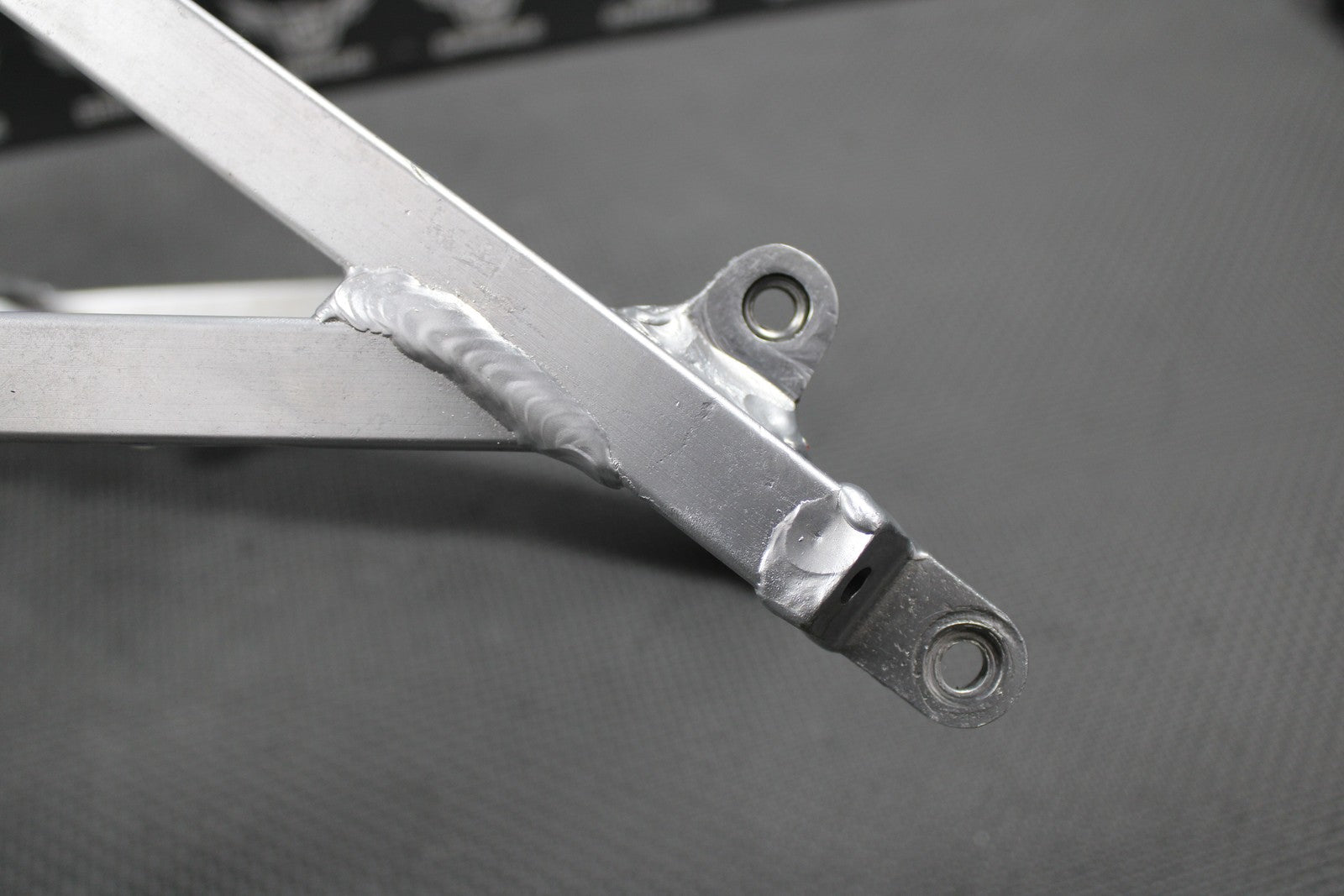 2000 2001 HONDA CR125R CR250R OEM REAR BACK SUB FRAME SUBFRAME 50200 - KZ3 - J30 - hggarage