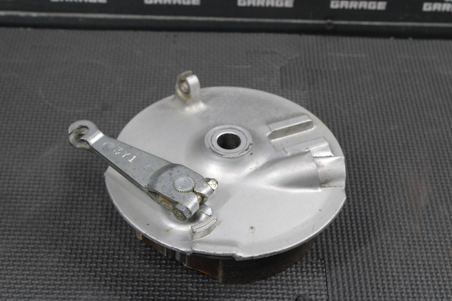 1987 YAMAHA TW200 OEM FRONT BRAKE DRUM ASSEMBLY GEAR TRIP METER SHOES - hggarage