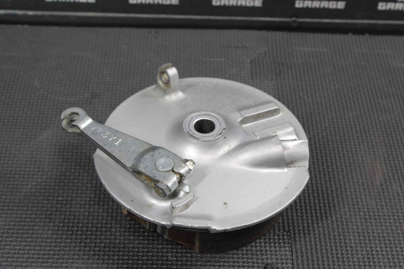 1987 YAMAHA TW200 OEM FRONT BRAKE DRUM ASSEMBLY GEAR TRIP METER SHOES - hggarage