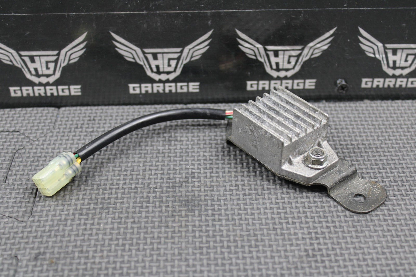 2006 HONDA CRF450X 05 - 17 OEM RECTIFIER VOLTAGE REGULATOR 31600 - MEY - 671 - hggarage