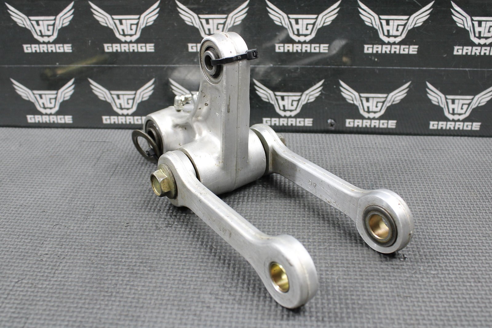 2000 SUZUKI 00 - 07 DRZ400 DRZ400E OEM REAR SHOCK LINKAGE LEVER ROD 62600 - 29821 - hggarage