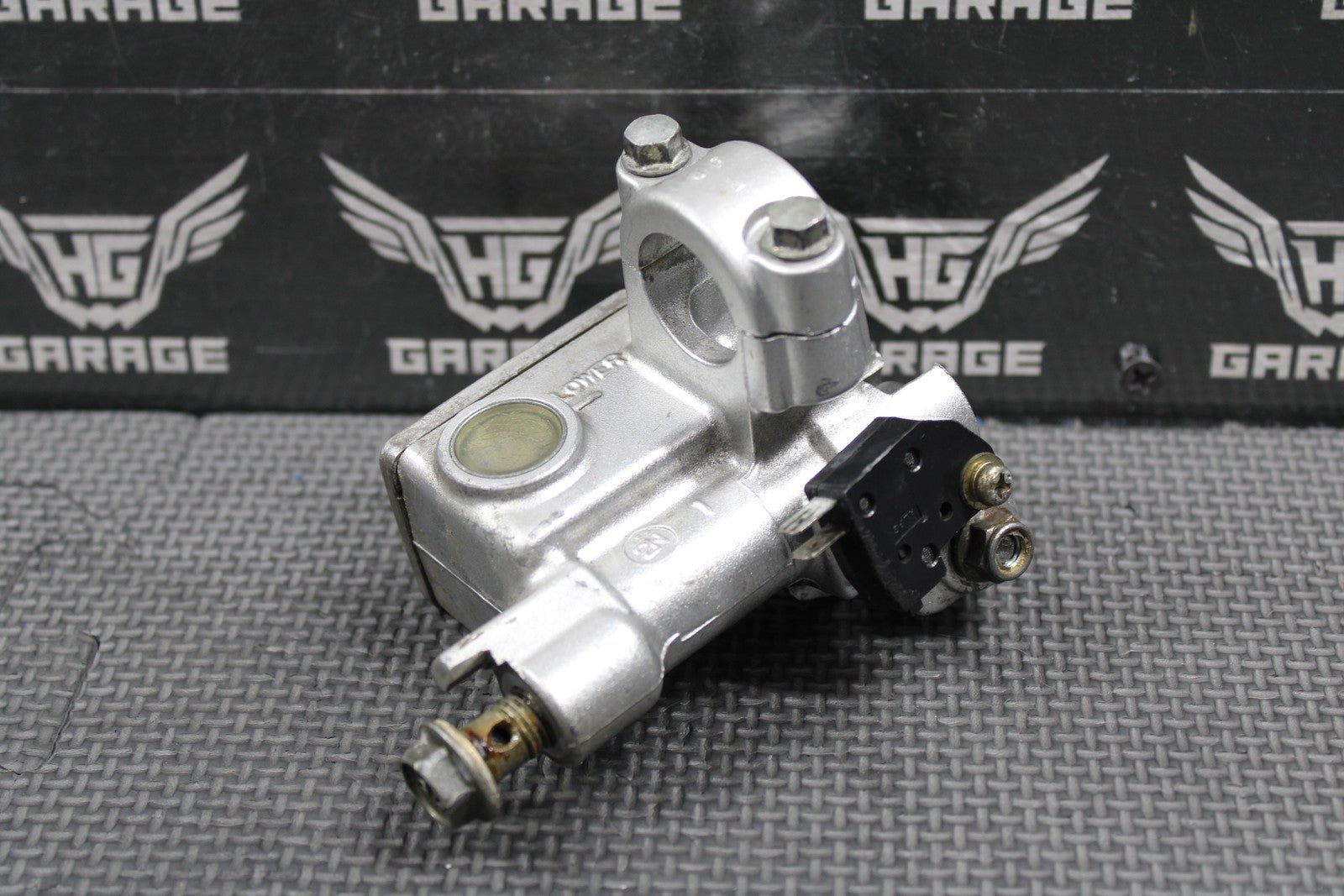 2003 KAWASAKI KLX400SR OEM NISSIN FRONT BRAKE MASTER CYLINDER 43015 - S010 - hggarage