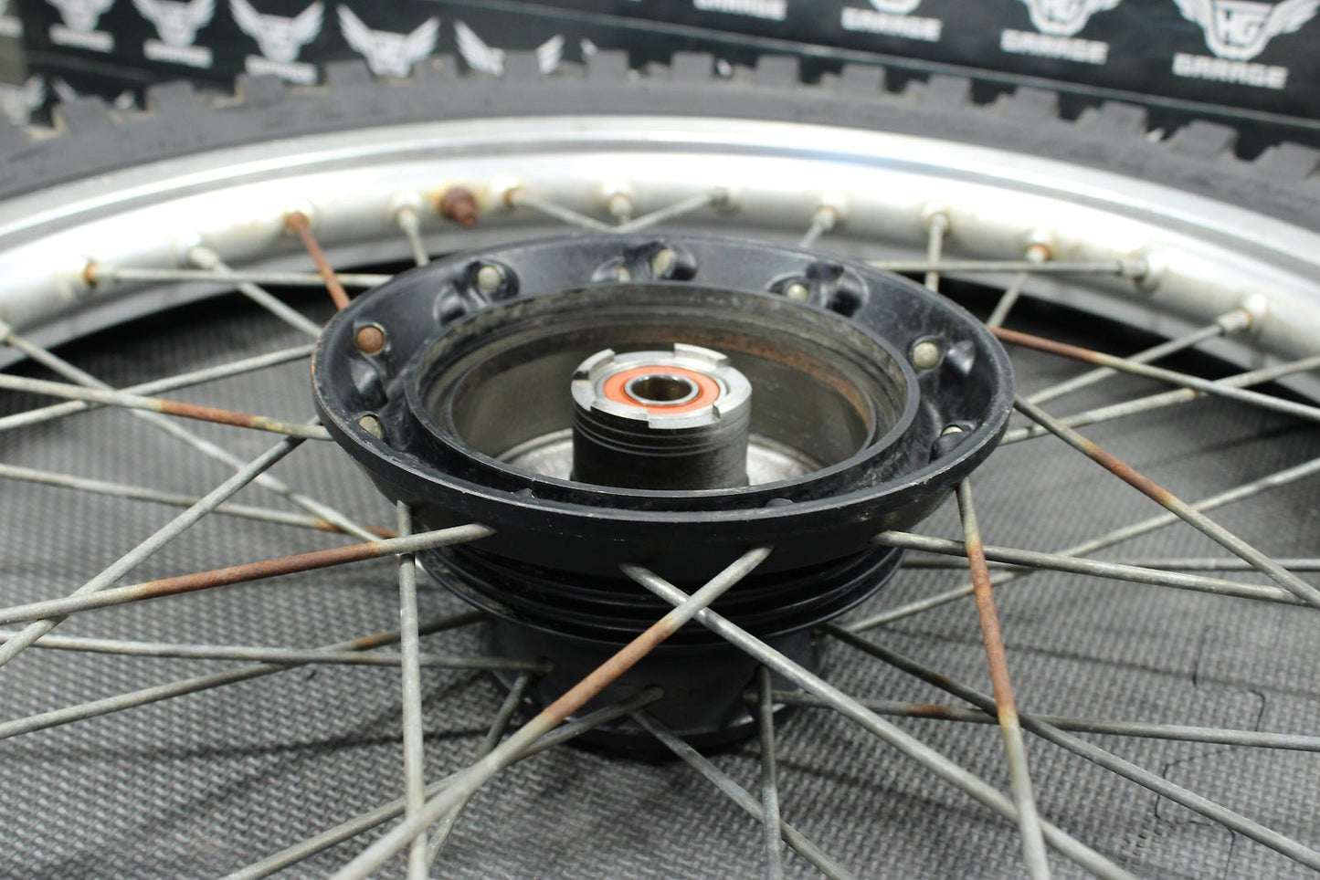 2002 Honda XR200R OEM 21" D.i.d Front Wheel Rim Hub Assembly 44650 - KT0 - 306 - hggarage