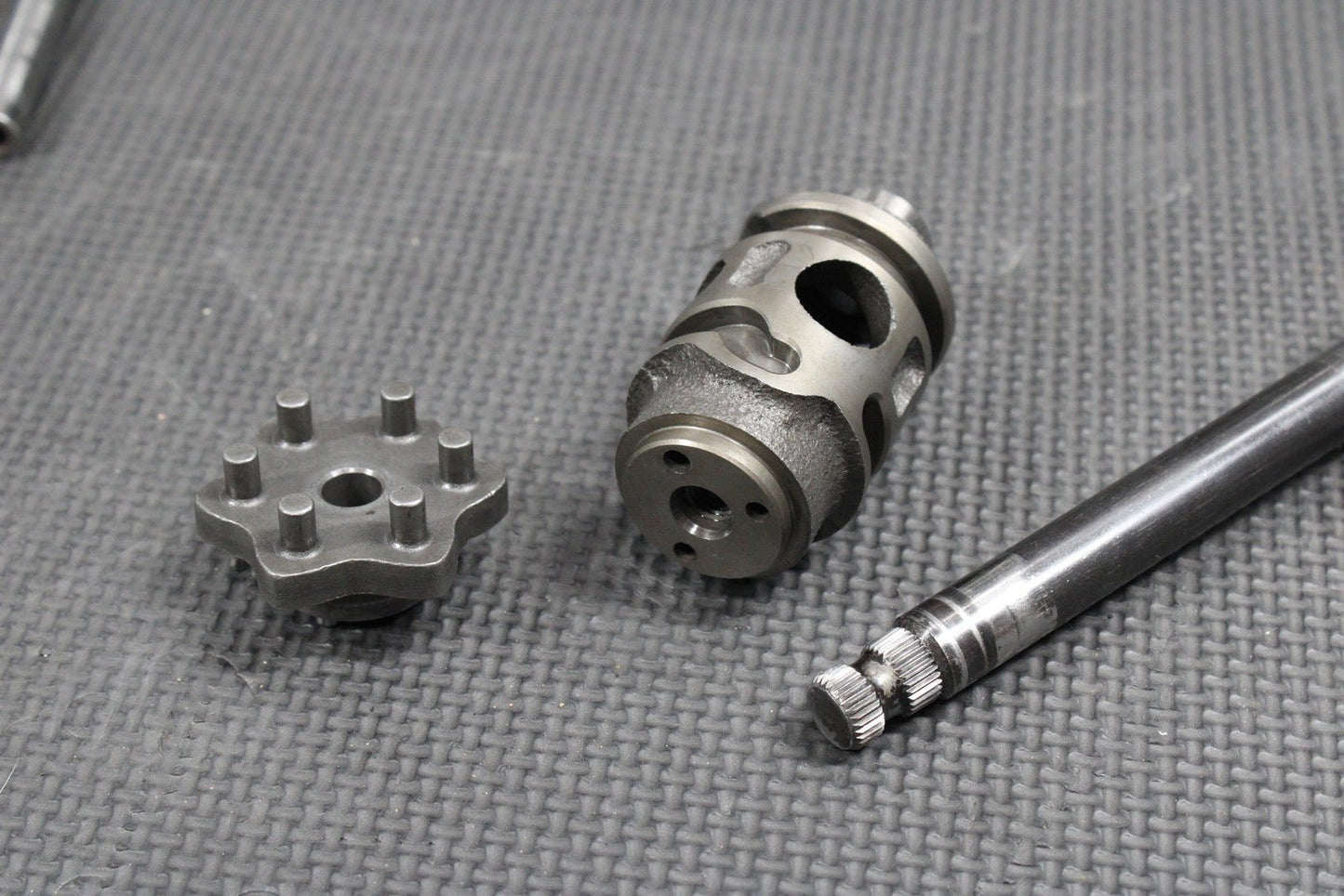 2015 KAWASAKI KX100 KX80 KX85 OEM ENGINE TRANSMISSION TRANNY GEARS GEARBOX DRUM - hggarage
