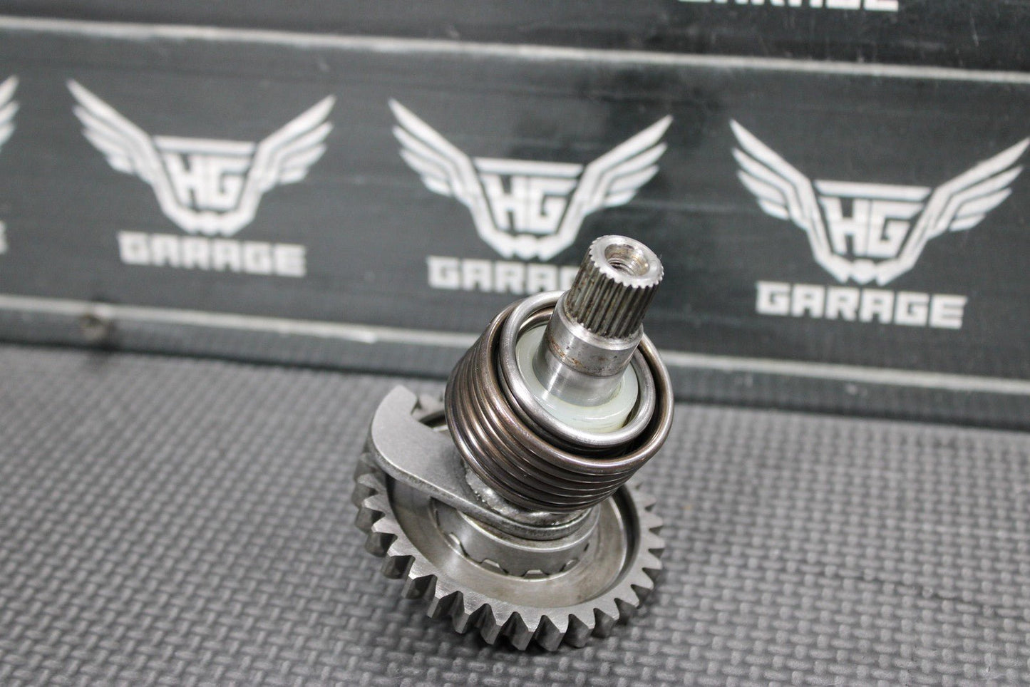2004 KAWASAKI KX65 00 - 22 OEM KICKSTART KICK START SHAFT W IDLER GEAR ASSEMBLY - hggarage