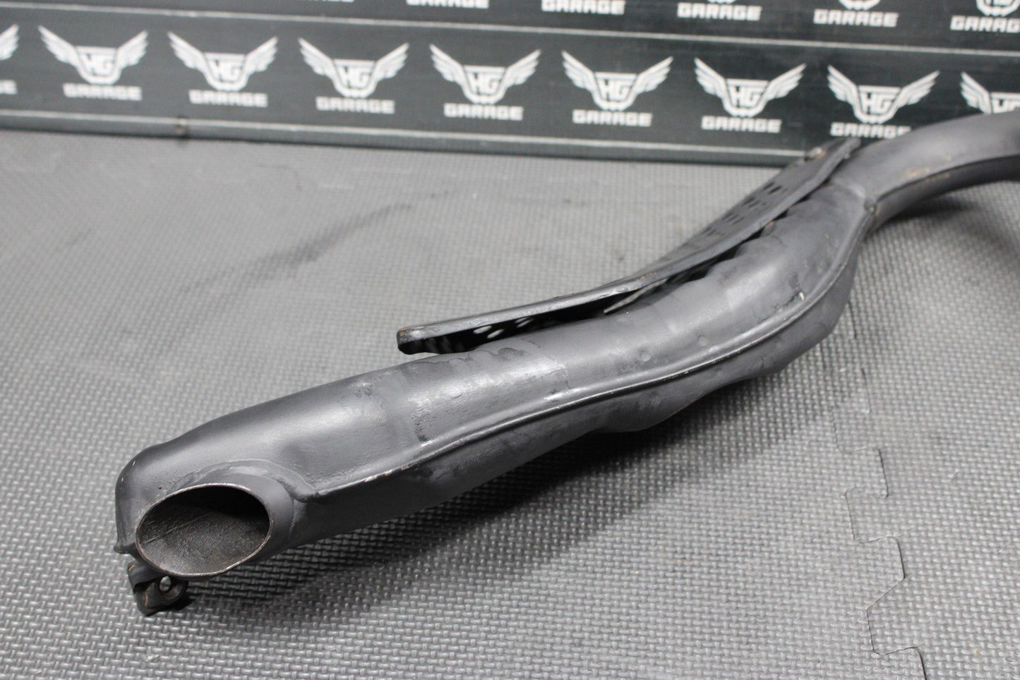 1997 YAMAHA RT100 OEM EXHAUST PIPE CHAMBER HEADER 3UL - 14610 - 01 - 00 - hggarage
