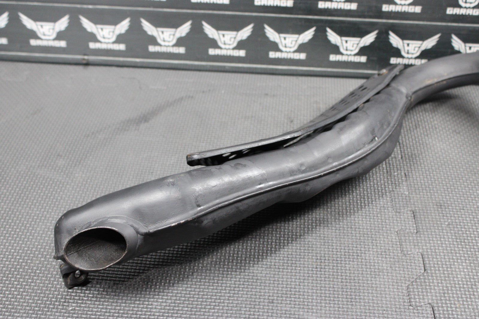 1997 YAMAHA RT100 OEM EXHAUST PIPE CHAMBER HEADER 3UL - 14610 - 01 - 00 - hggarage