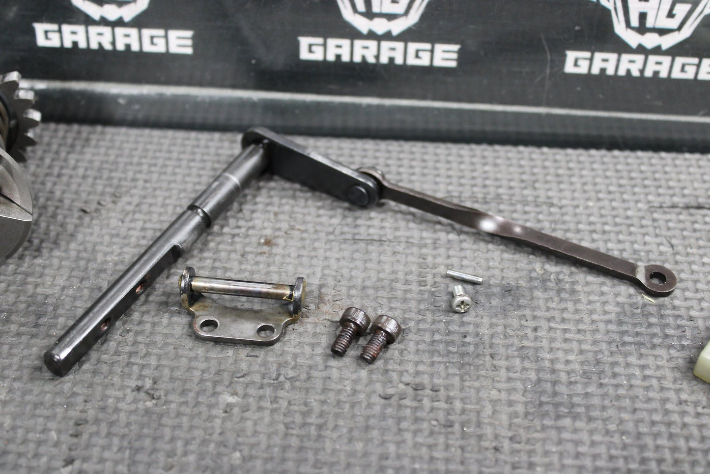 2000 Kawasaki KX125 OEM Engine Powervalve Exhuast Valve Linkage Governor - hggarage