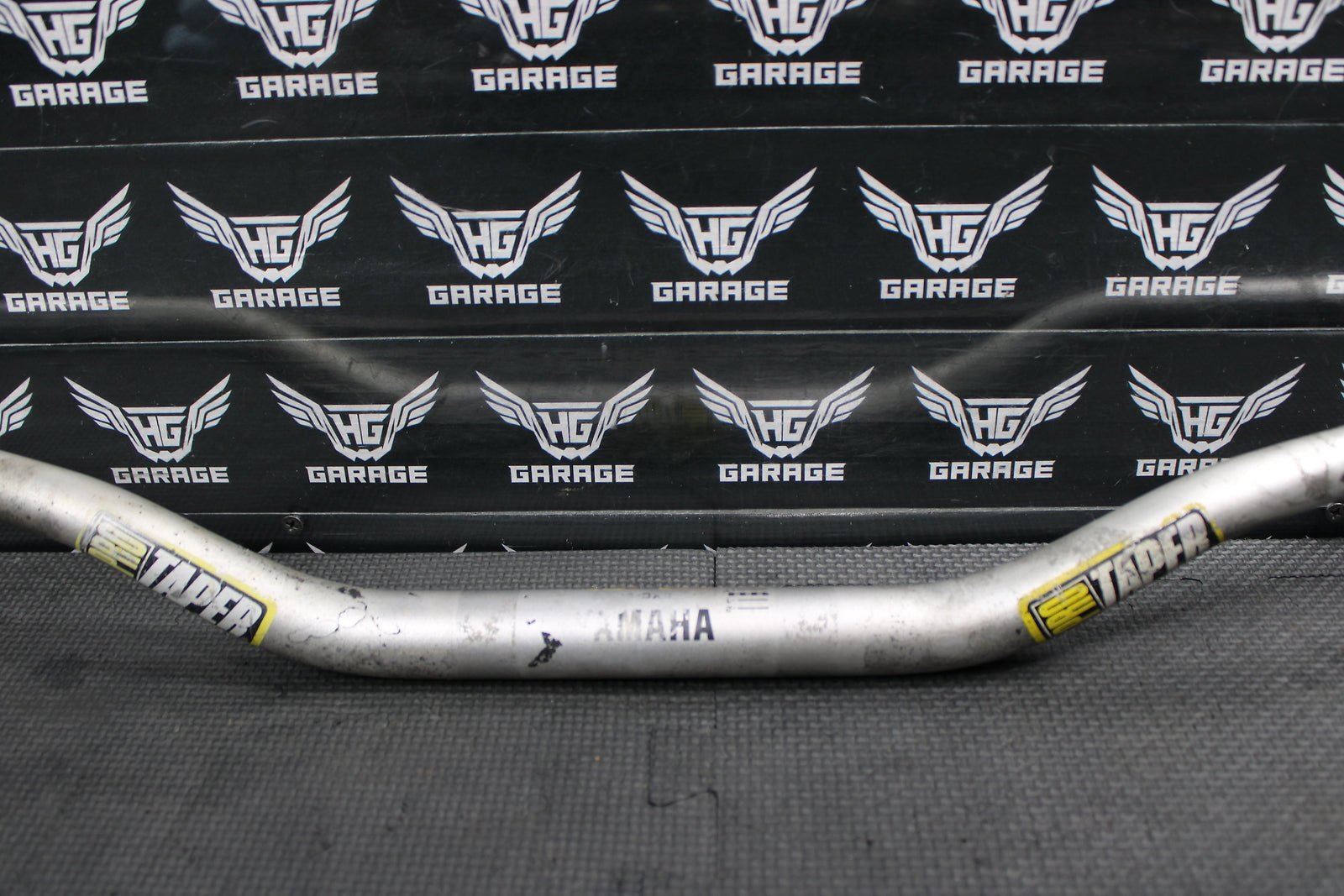 2009 Yamaha YZ450F OEM Pro Taper 1 1/8" Fat Bar Handlebars Bars Grips Steering - hggarage