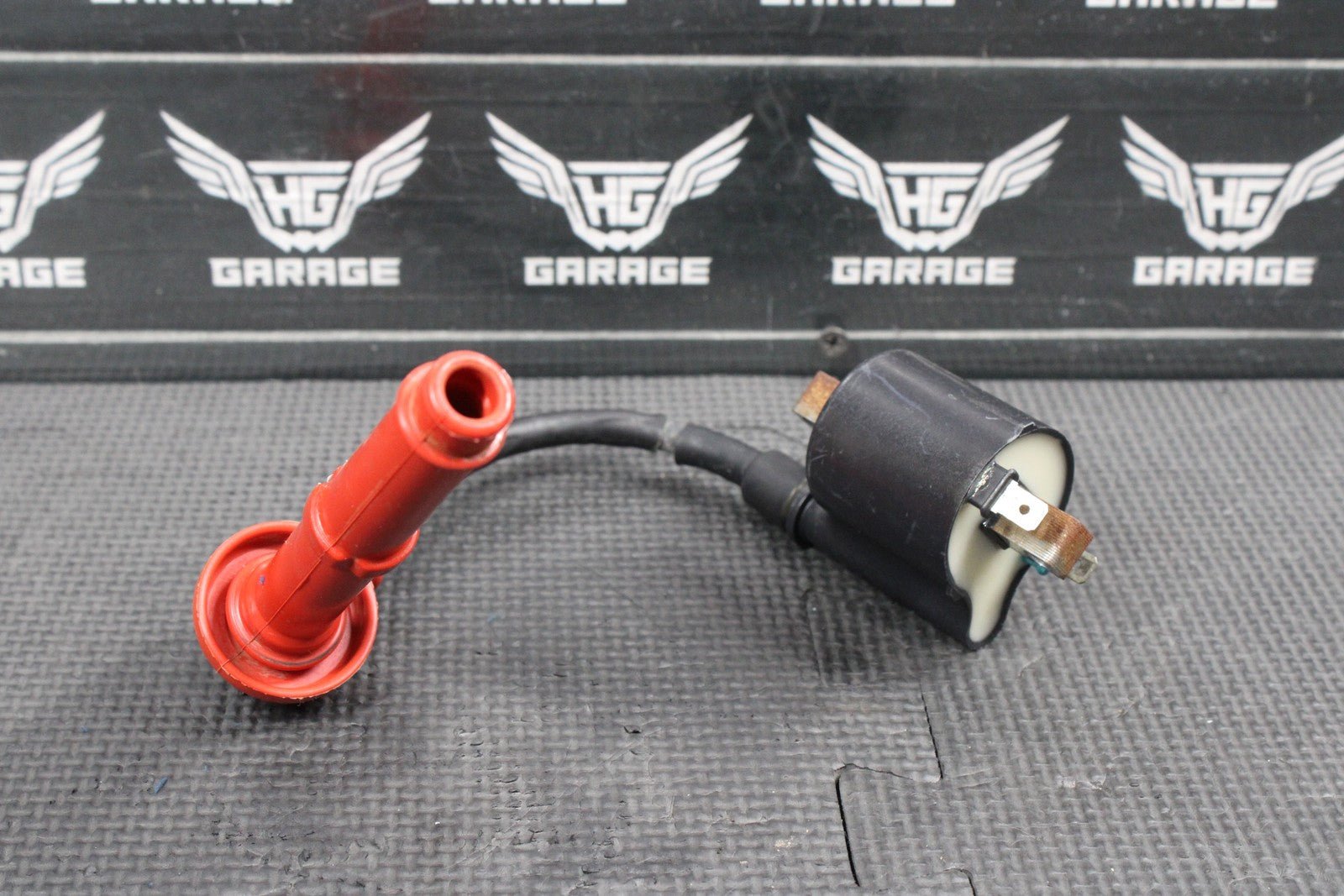 2018 HONDA 18 - 23 CRF250R OEM IGNITION COIL PLUG SPARKPLUG BOOT 30500 - MKE - A01 - hggarage