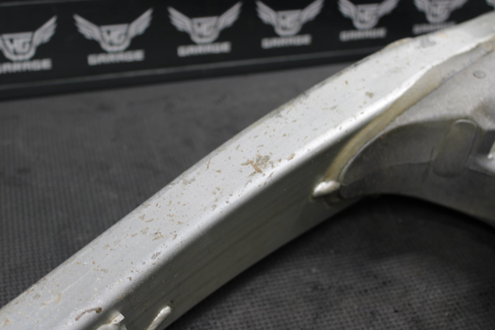 2005 Yamaha YZ250F OEM Swingarm Swing Arm Suspension 1C3 - 22110 - 00 - 00 - hggarage