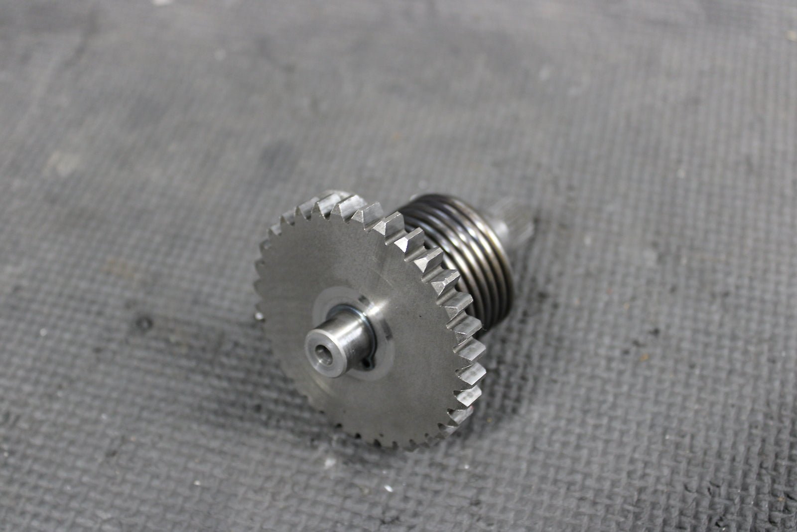 2005 KAWASAKI KX100 KX85 OEM KICKSTART KICK START SHAFT W IDLER GEAR - hggarage