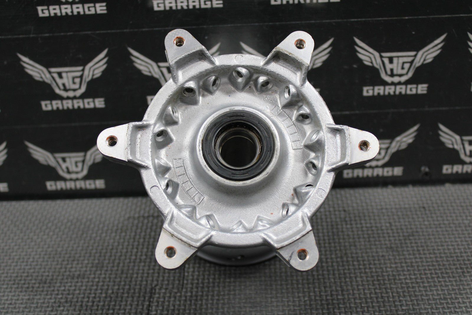 2003 YAMAHA 02 - 14 YZ125 YZ250 OEM FRONT WHEEL RIM HUB 5NY - 25111 - 00 - 00 GOOD! - hggarage