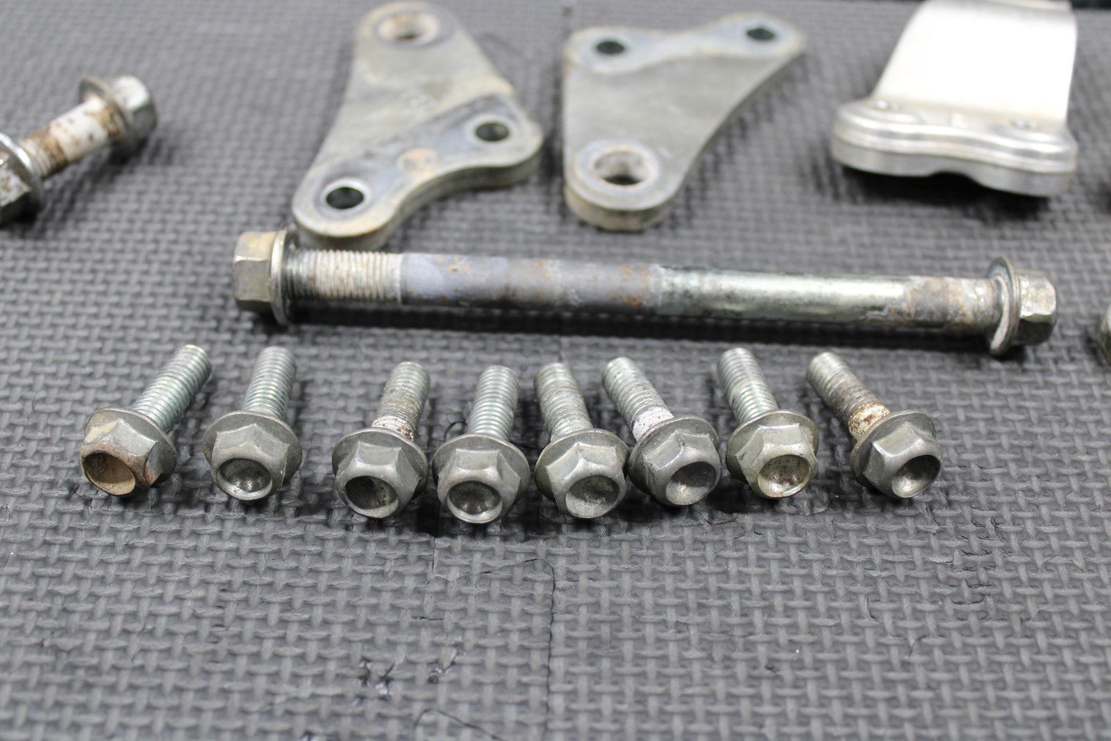 2020 YAMAHA 20 - 22 WR250F YZ250FX OEM ENGINE MOTOR MOUNT STAY BRACKETS BOLTS - hggarage