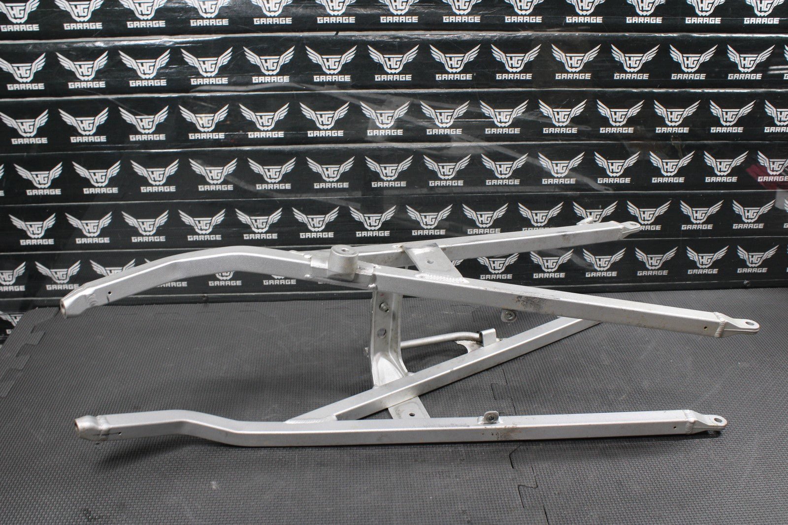 2013 HUSQVARNA TE511 OEM REAR BACK SUB FRAME SUBFRAME 8A00H2243 - hggarage