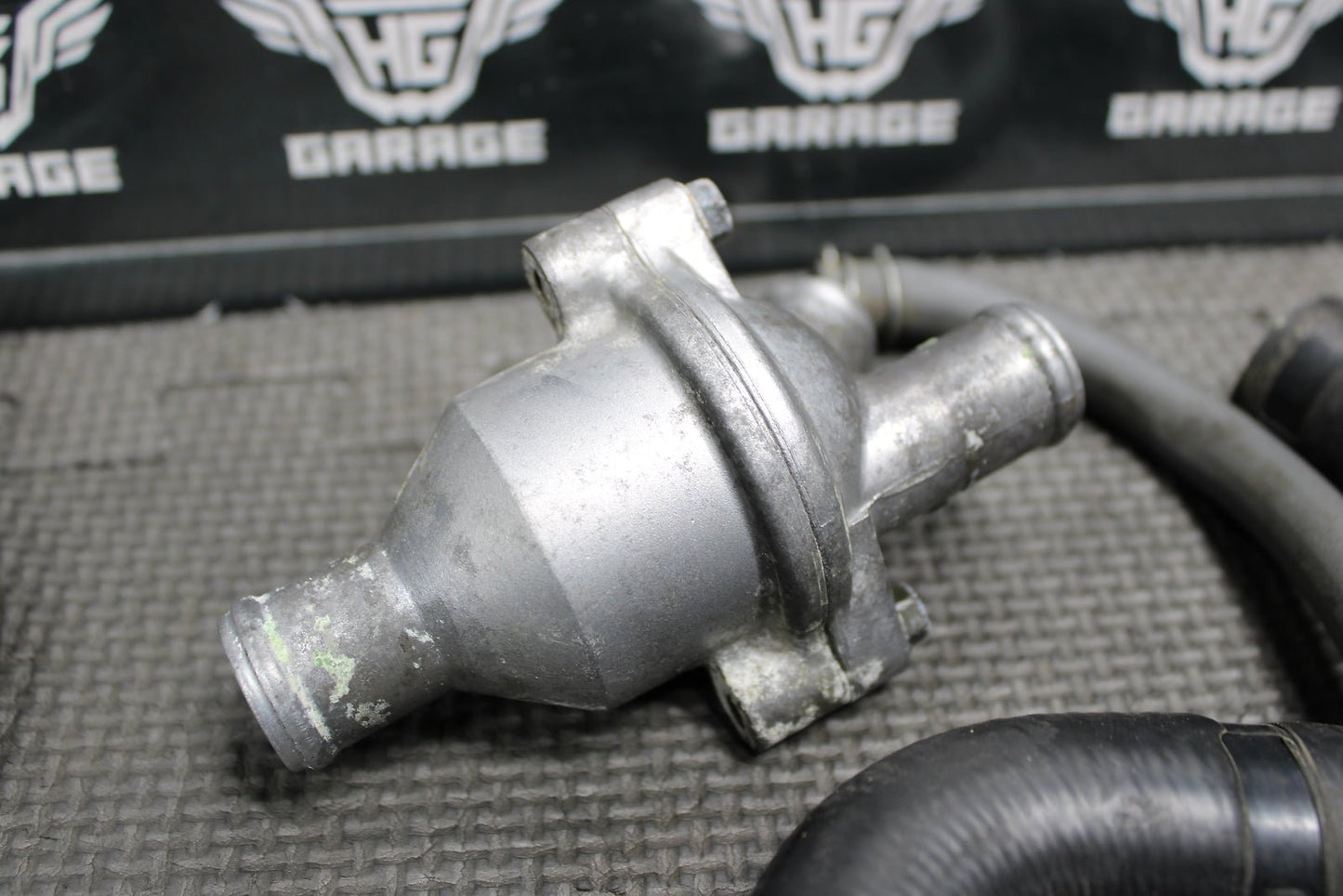 2003 00 - 07 HONDA XR650R OEM RADIATOR THERMOSTAT HOUSING COVER COOLING HOSES - hggarage