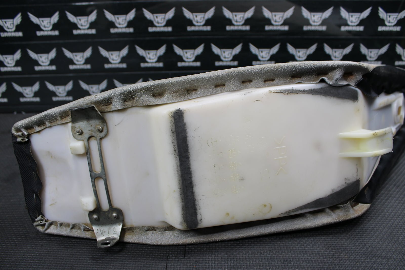 2009 Yamaha YZ250F YZ450F OEM Seat Saddle Foam Cover Pan 34P - 24710 - 01 - 00 - hggarage