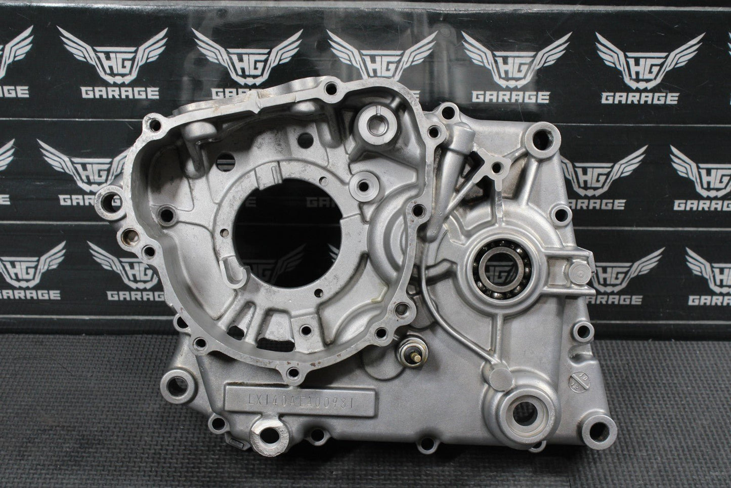 2008 KAWASAKI KLX140 OEM LEFT ENGINE CRANKCASE CRANK CASES BLOCK NEEDS REPAIR! - hggarage