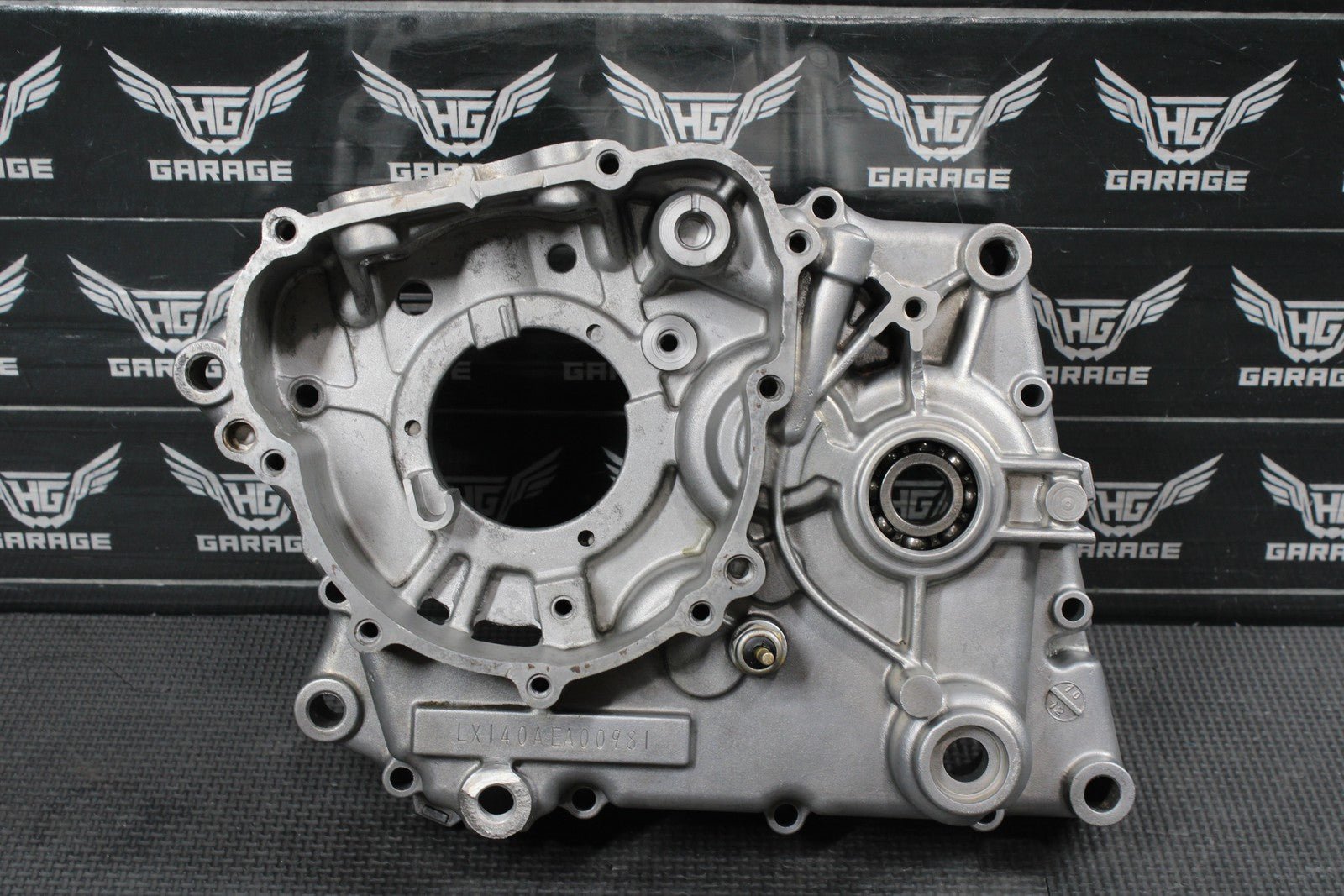 2008 KAWASAKI KLX140 OEM LEFT ENGINE CRANKCASE CRANK CASES BLOCK NEEDS REPAIR! - hggarage