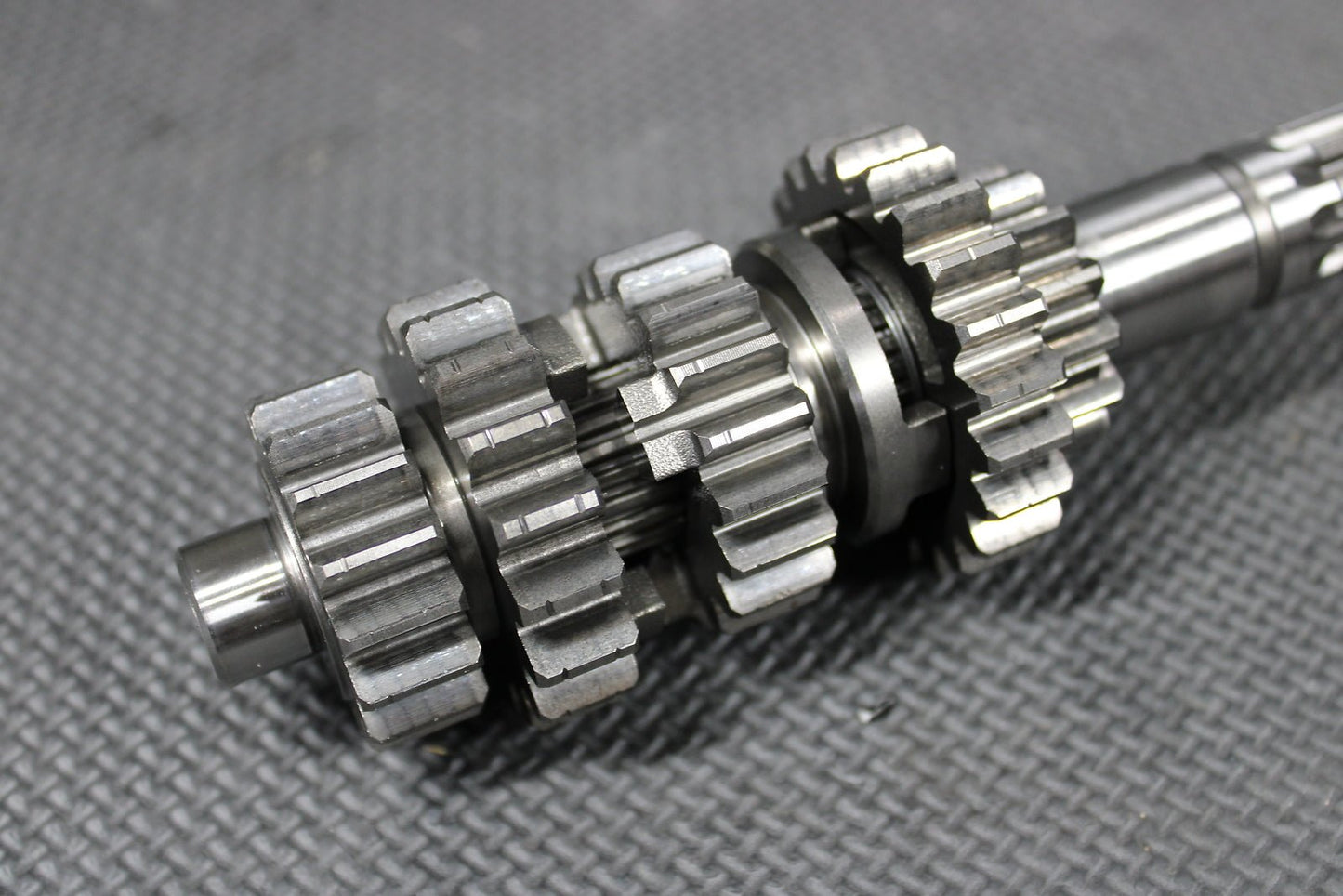 2012 KAWASAKI KX250F OEM ENGINE TRANSMISSION TRANNY ASSEMBLY GEARS - hggarage