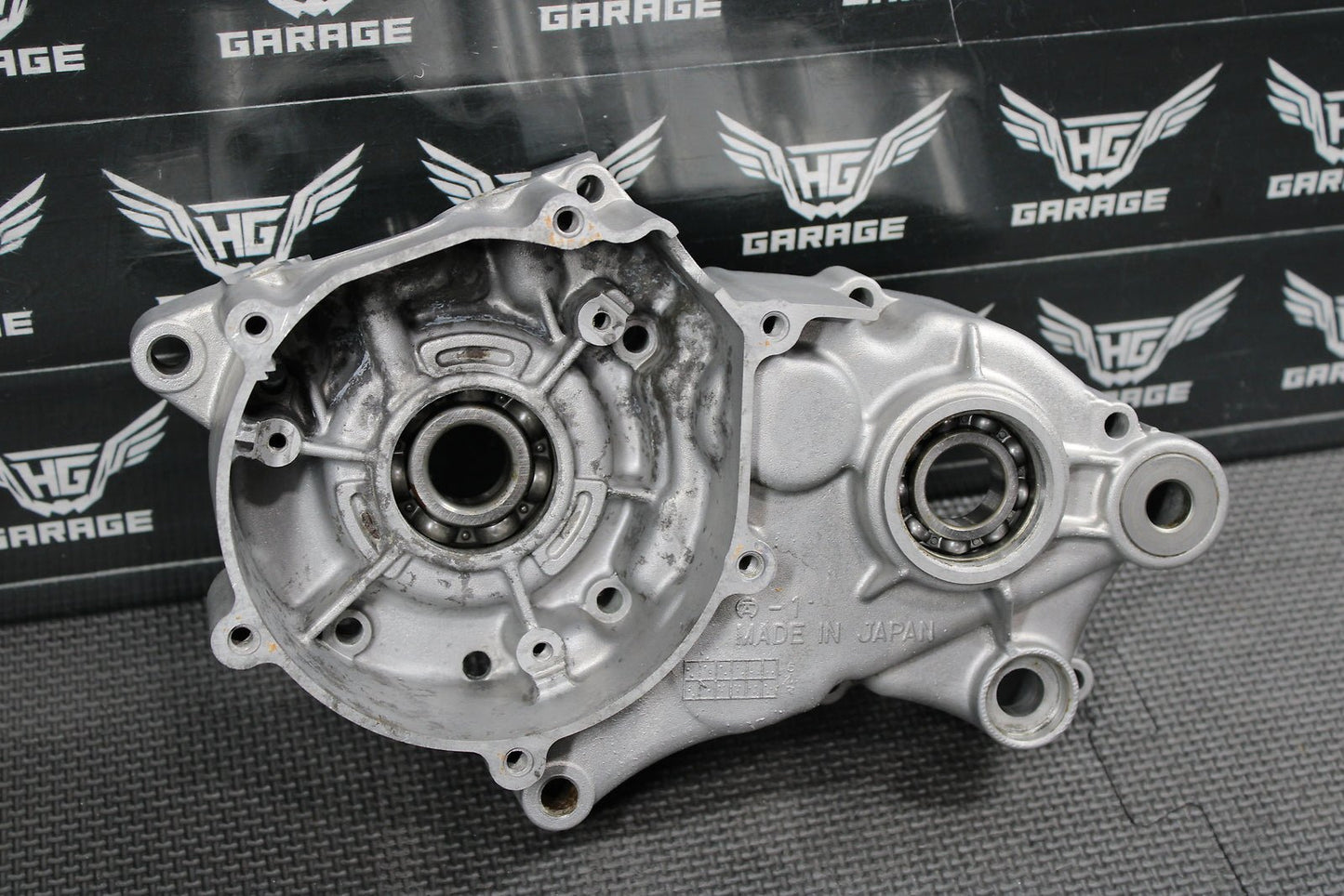 1998 Kawasaki KX60 90 - 03 OEM Left Engine Motor Crankcase Crank Cases Block - hggarage