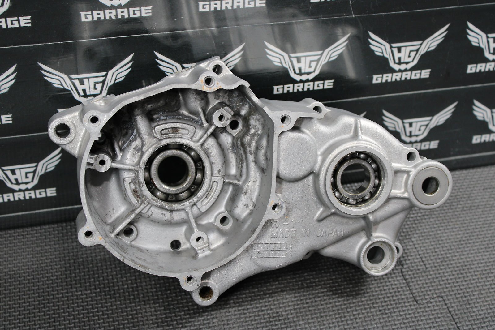 1998 Kawasaki KX60 90 - 03 OEM Left Engine Motor Crankcase Crank Cases Block - hggarage