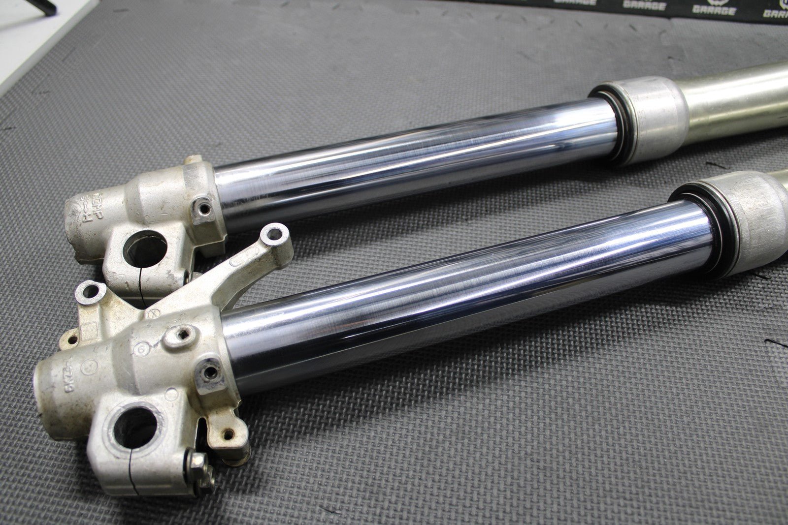 2000 HONDA CR125R OEM KYB 46MM RIGHT LEFT FRONT SUSPENSION FORKS SHOCKS GOOD! - hggarage