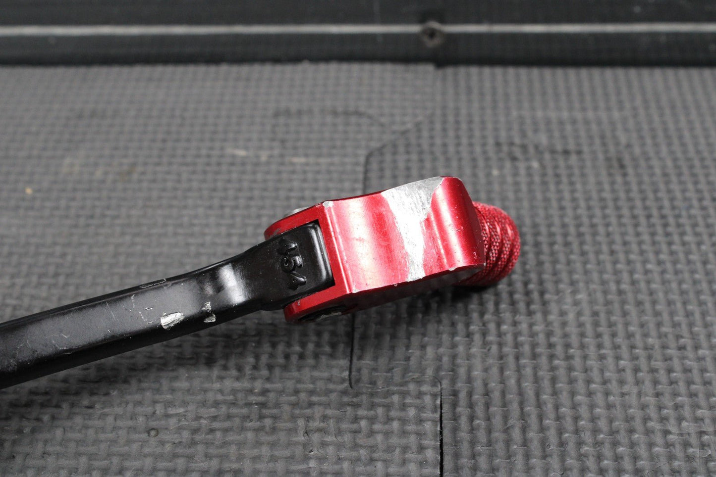 2023 HONDA HAMMERHEAD SHIFTER PEDAL RED 24700 - MKE - A00 - hggarage