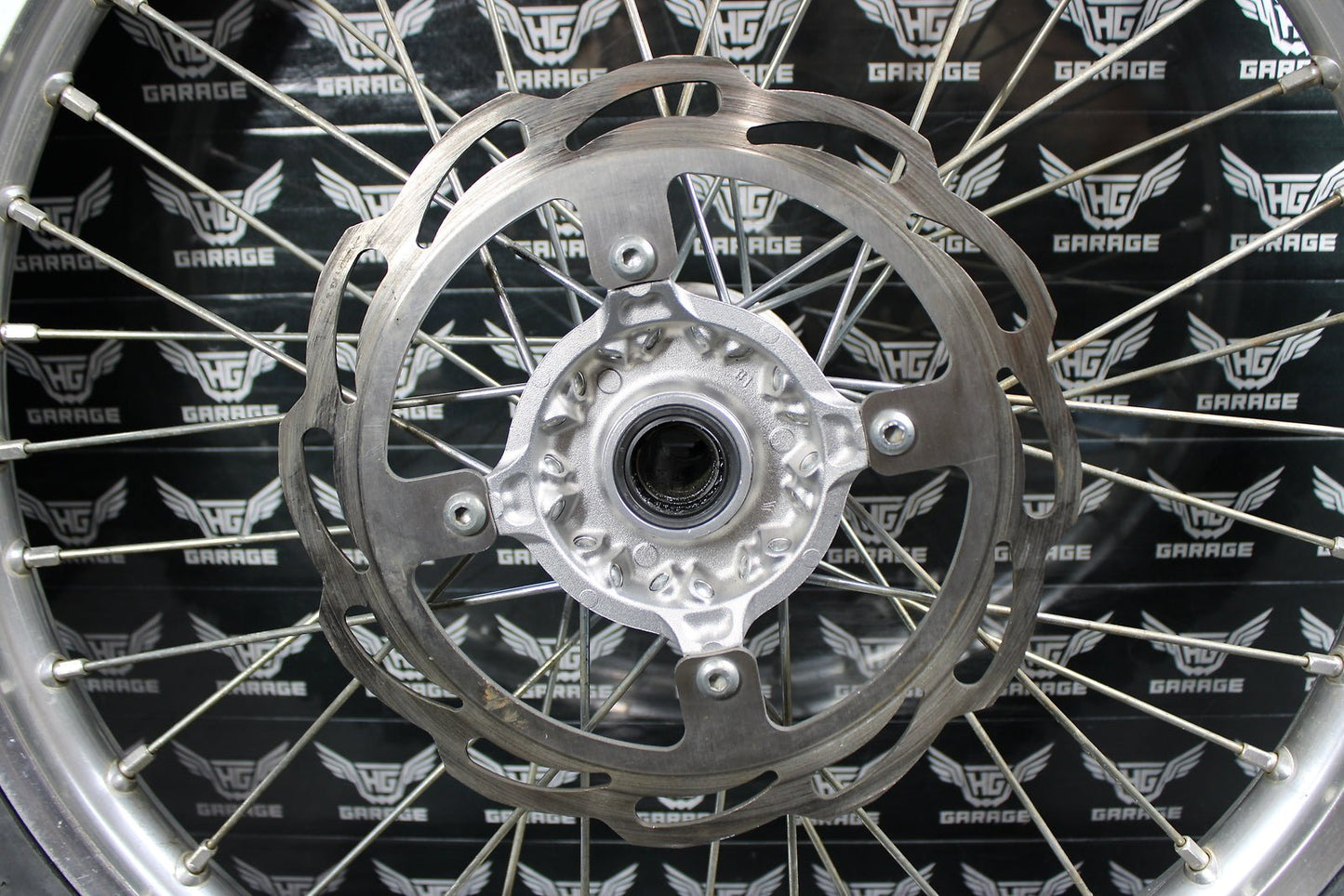 2006 Suzuki 05 - 07 RMZ450 RM450 OEM Front Wheel Rim Hub Tire Rotor Assembly - hggarage