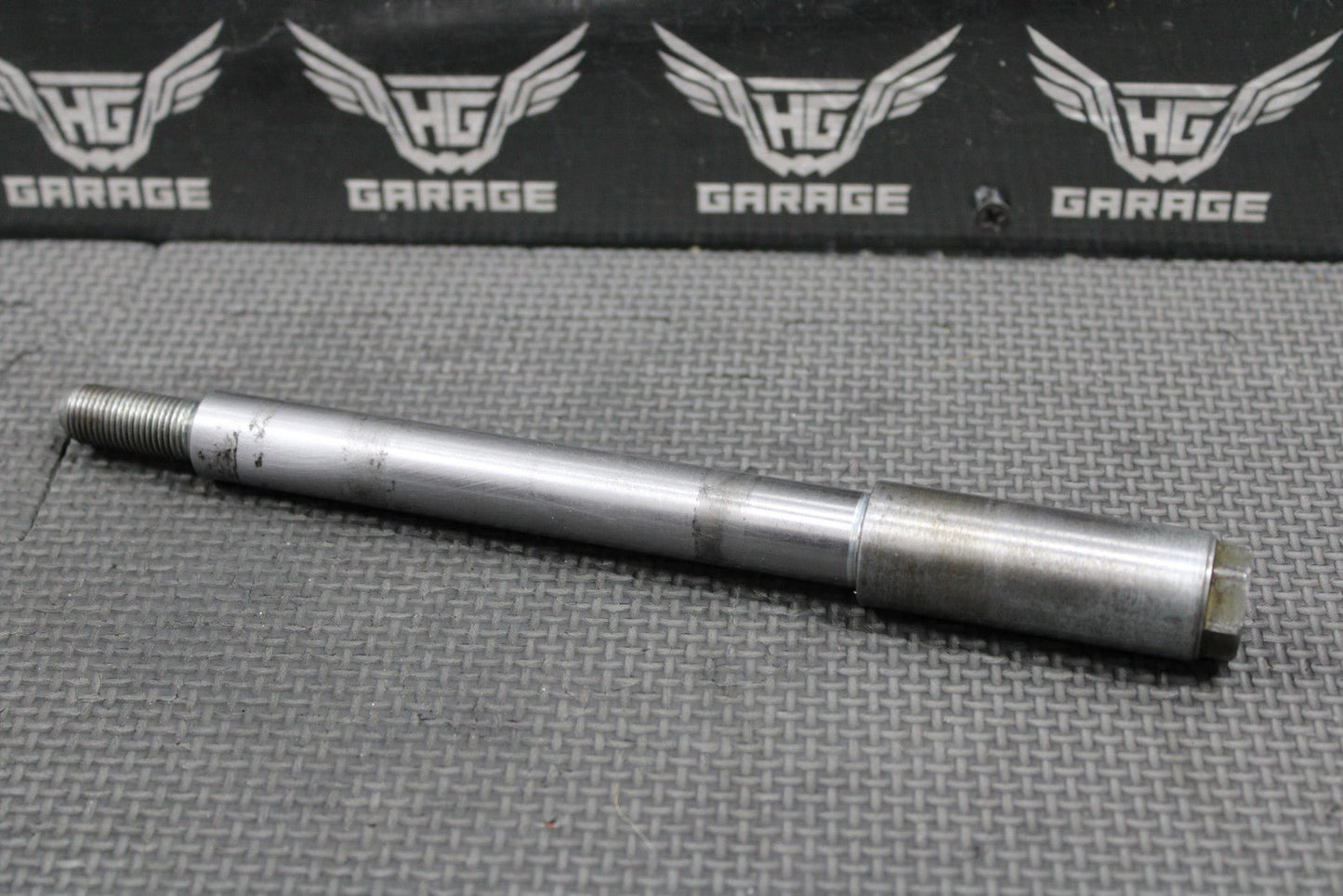 HONDA 85 - 89 CR125R CR250R CR500R OEM FRONT WHEEL AXLE PIVOT BOLT 44301 - KA3 - 830 - hggarage