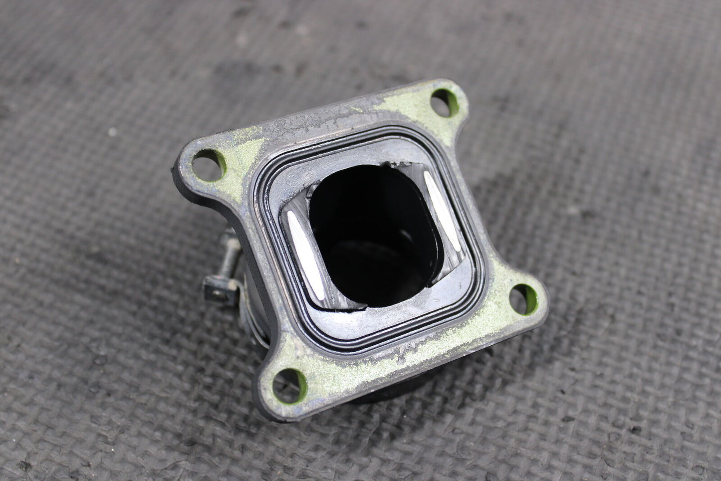 2019 KAWASAKI KX85 OEM INTAKE VFORCE 3 REED BLOCK ASSEMBLY