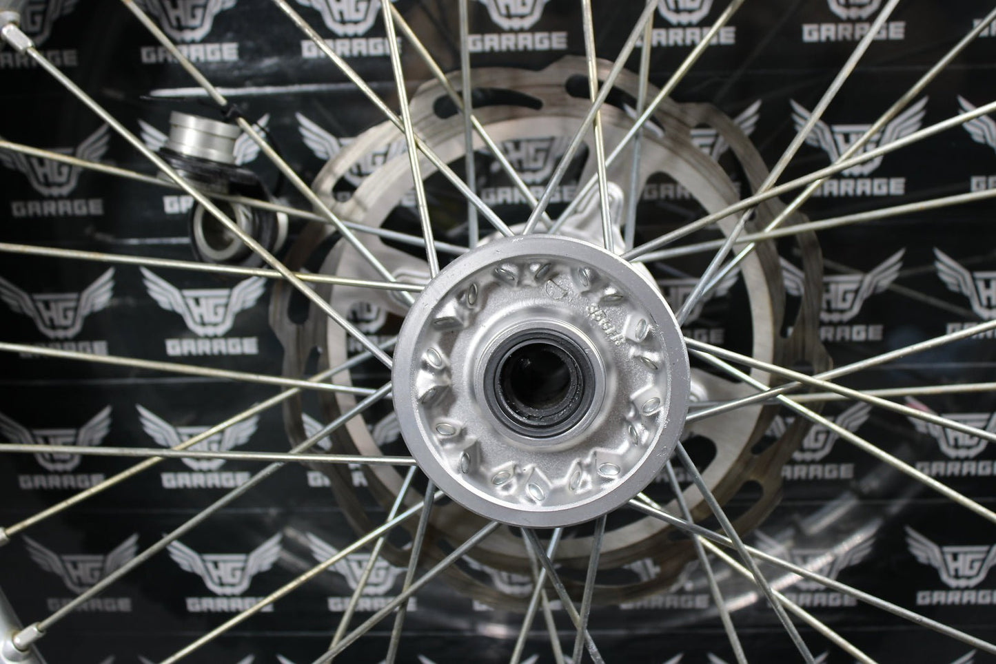 2006 Suzuki 05 - 07 RMZ450 RM450 OEM Front Wheel Rim Hub Tire Rotor Assembly - hggarage