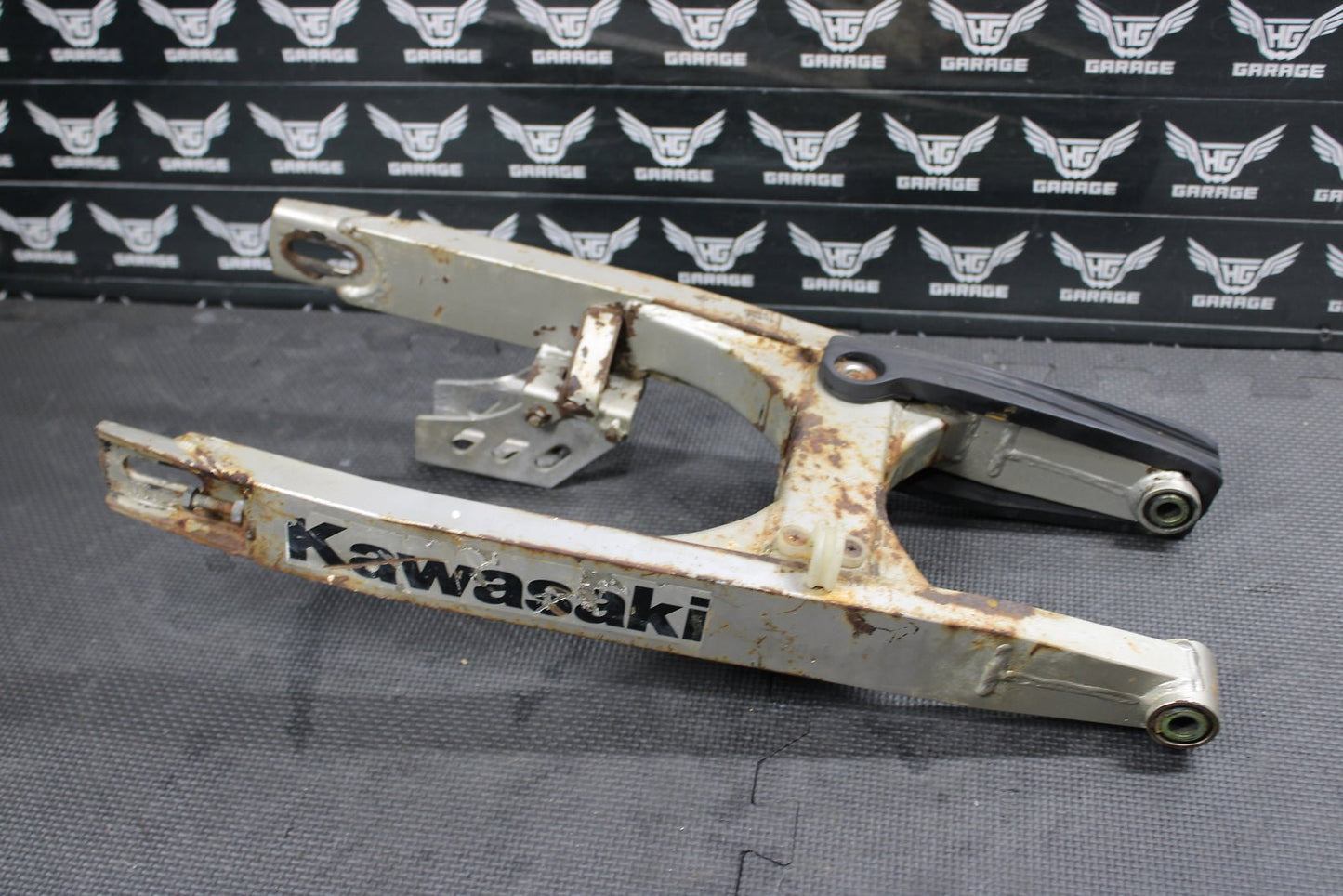 2002 KAWASAKI KX65 OEM SWINGARM SWING ARM SUSPENSION 33001 - 1623 - TX - hggarage