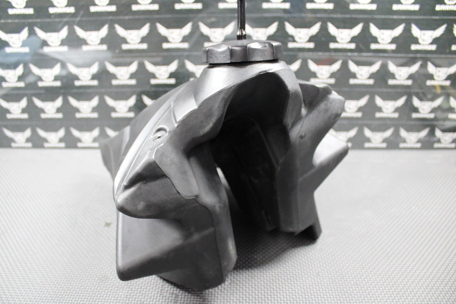 2013 KTM 13 - 15 450 SXF OEM BLACK GAS FUEL TANK CELL RESERVOIR 7.5L 7890701304430 - hggarage