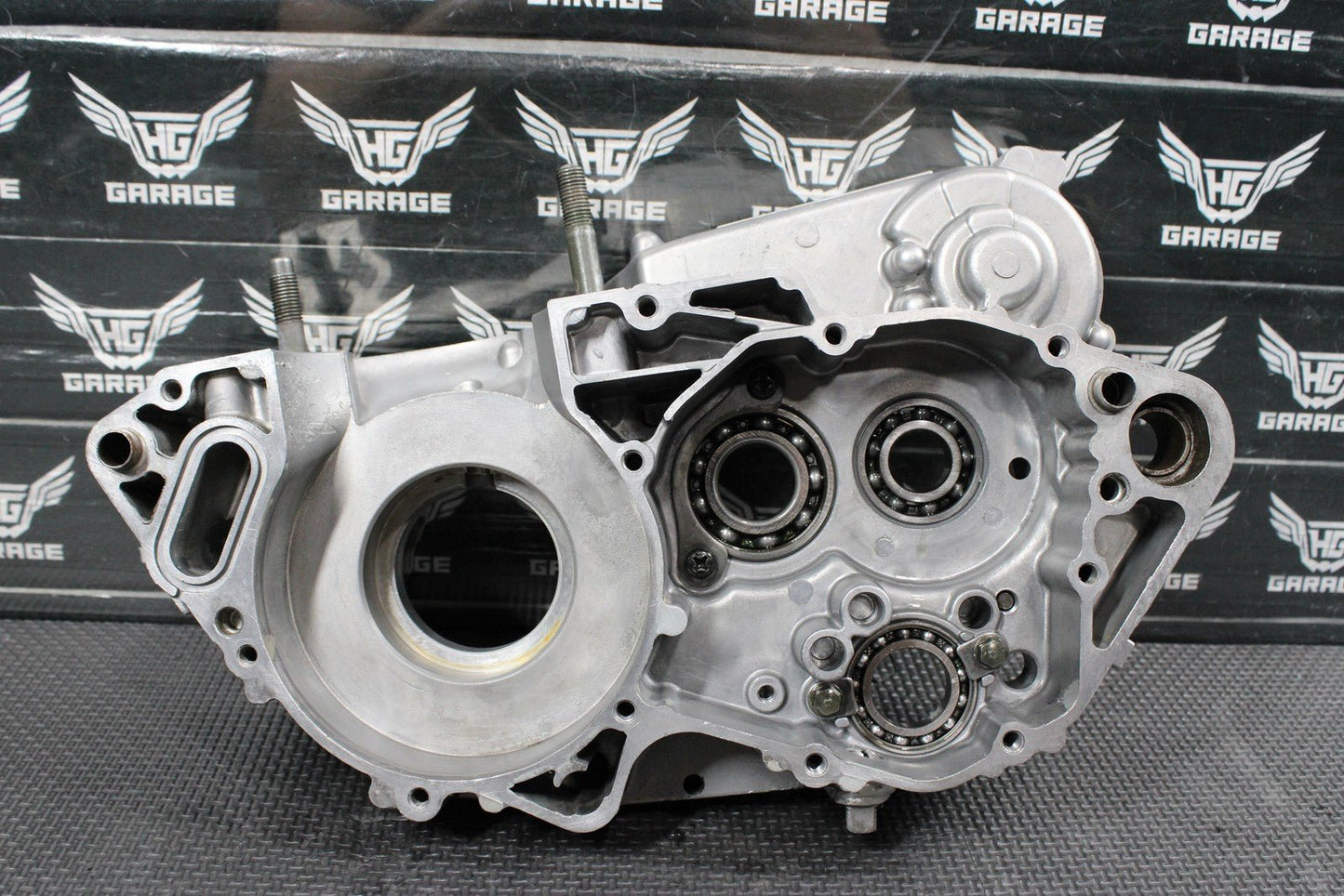 2001 99 - 01 YAMAHA YZ250 OEM RIGHT MOTOR CRANKCASE CRANK CASES BLOCK READ DESC! - hggarage