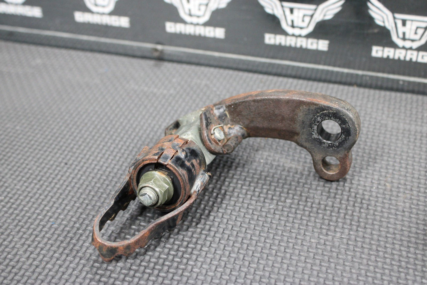 2005 SUZUKI DR200SE OEM FOOT PEGS PEDALS STAND FOOTPEG FOOTREST 43510 - 44A03 - 019 - hggarage