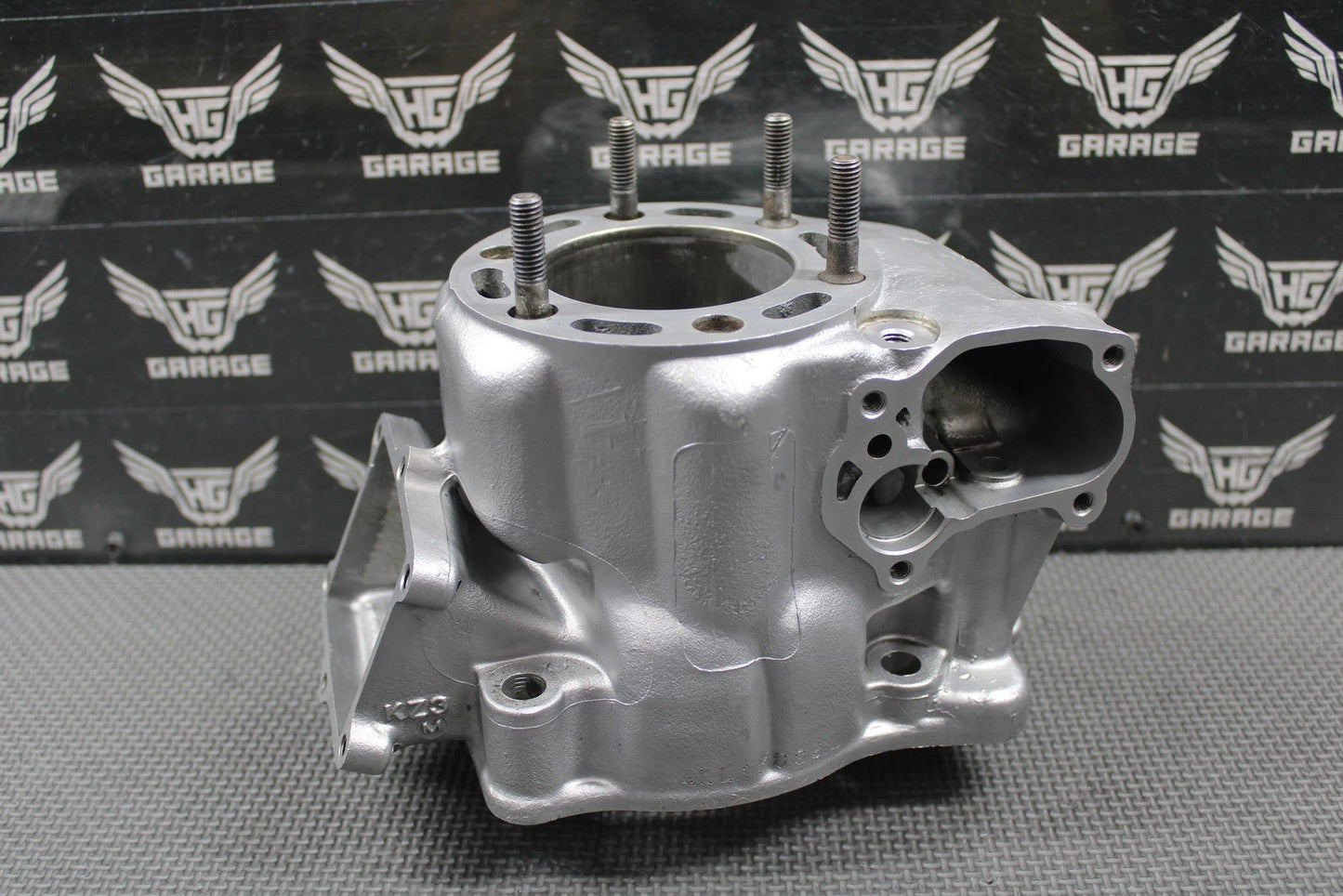 1995 HONDA CR250R OEM KZ3 M CYLINDER BORE JUG TOP END 12100 - KZ3 - 880 NEEDS REPAIR - hggarage